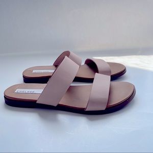 Chelsee girl flat sandals.